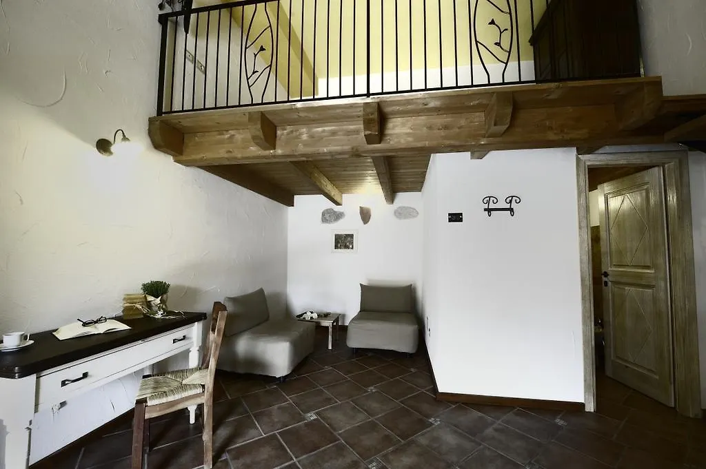 Il Giardino Degli Aranci Bed & Breakfast Mores 0*,  Italy