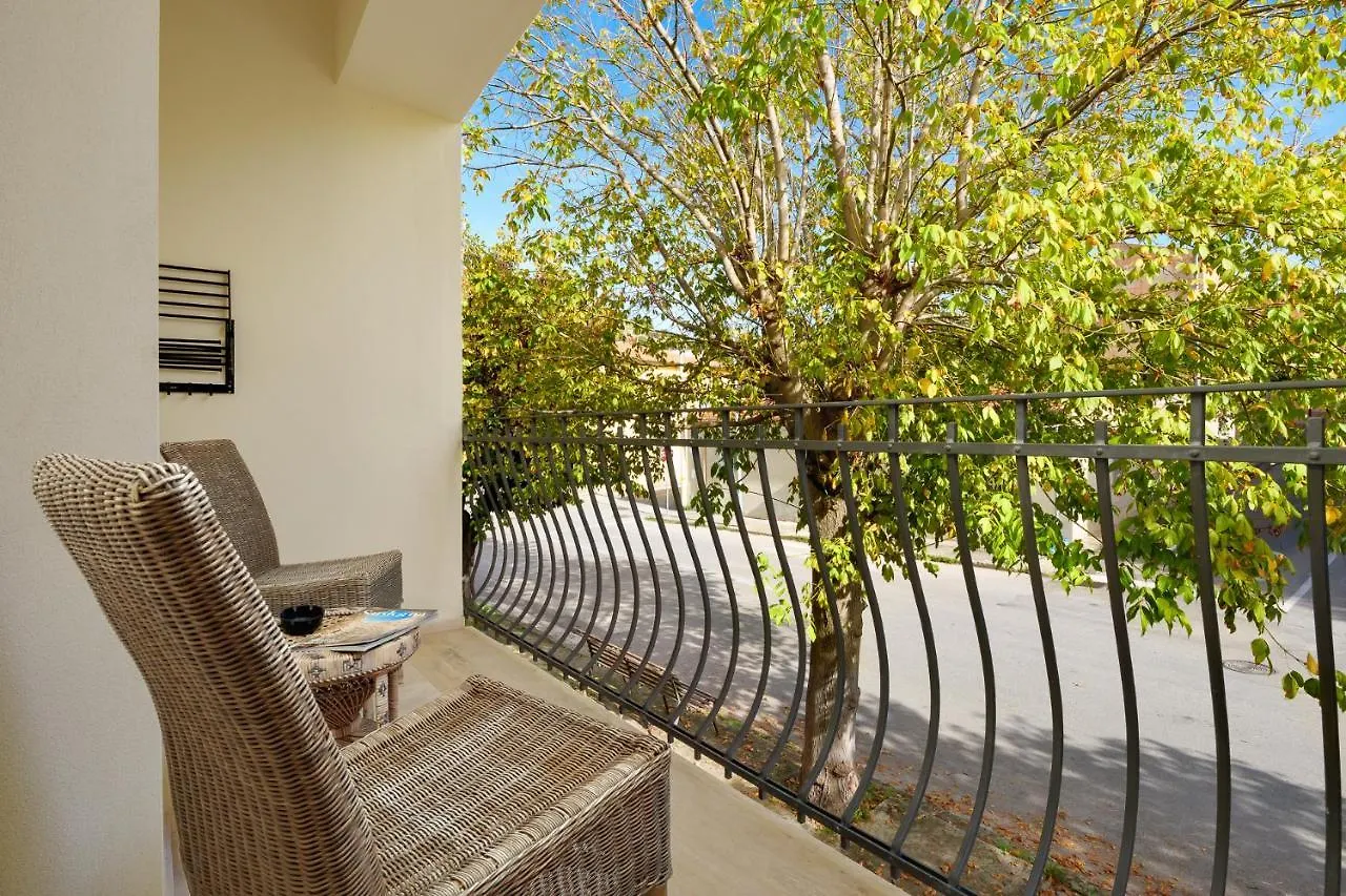 Il Giardino Degli Aranci Bed & Breakfast Mores