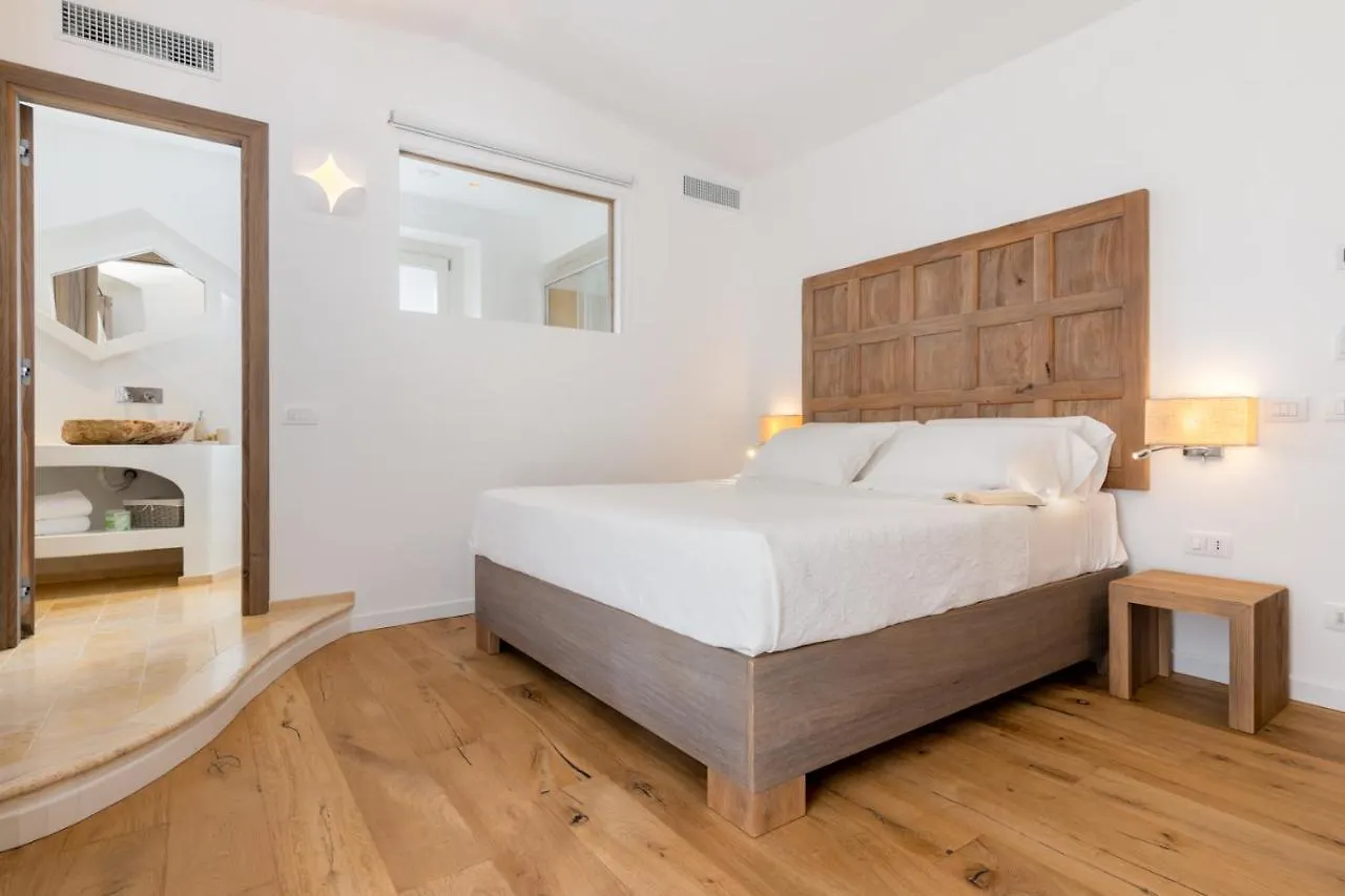 Il Giardino Degli Aranci Bed & Breakfast Mores Italy
