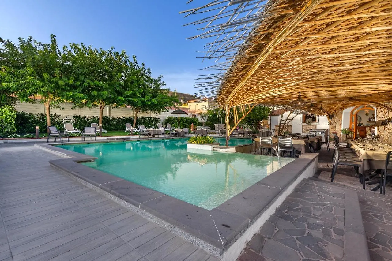 Il Giardino Degli Aranci Bed & Breakfast Mores