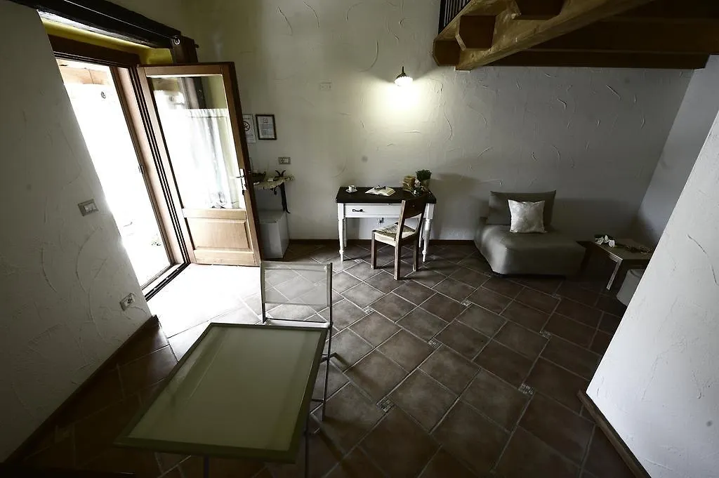 Bed and Breakfast Il Giardino Degli Aranci Mores 0*,  Italien