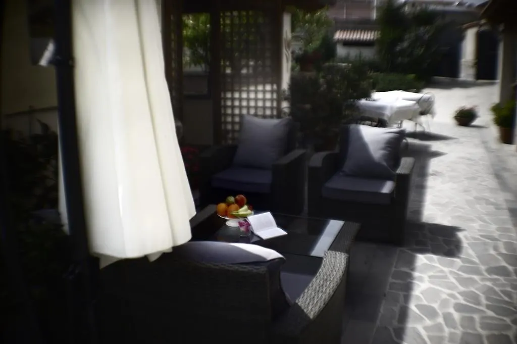 Bed and Breakfast Il Giardino Degli Aranci Mores