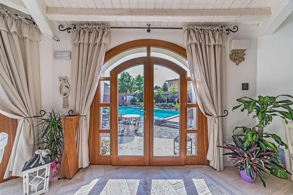Bed and Breakfast Il Giardino Degli Aranci Mores Italien